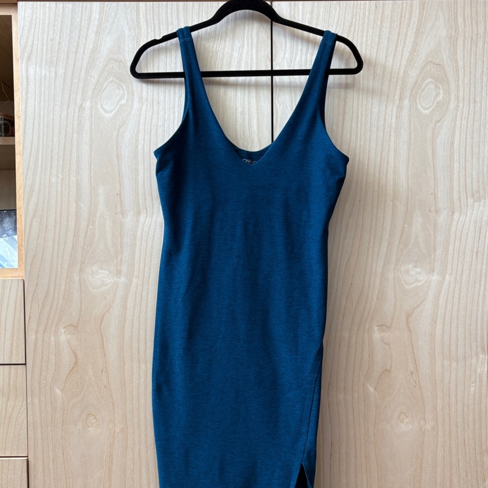 Beyond Yoga Space Dye Midi Dress size medium EUC